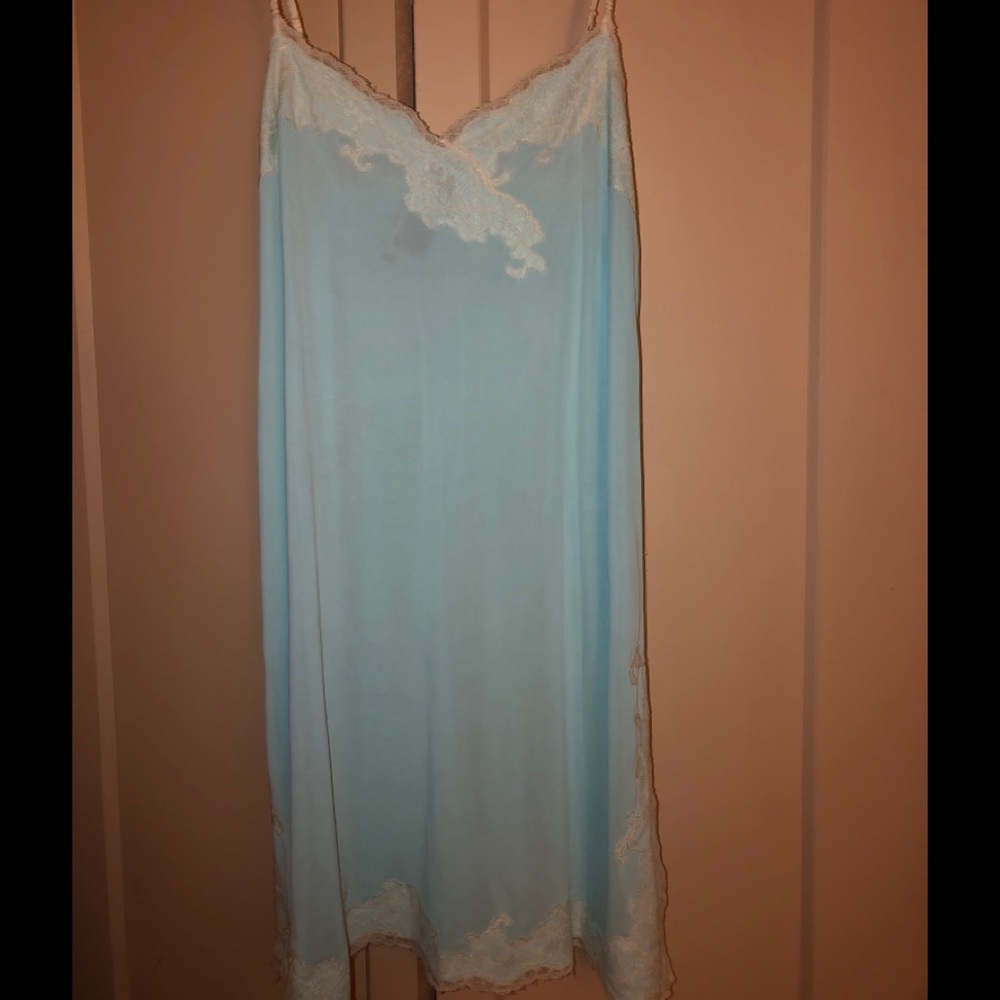 Natori Chemise 🦋